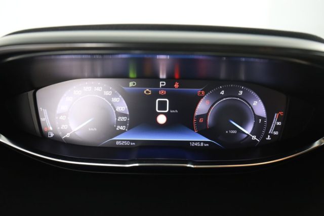 PEUGEOT 3008 usata 6