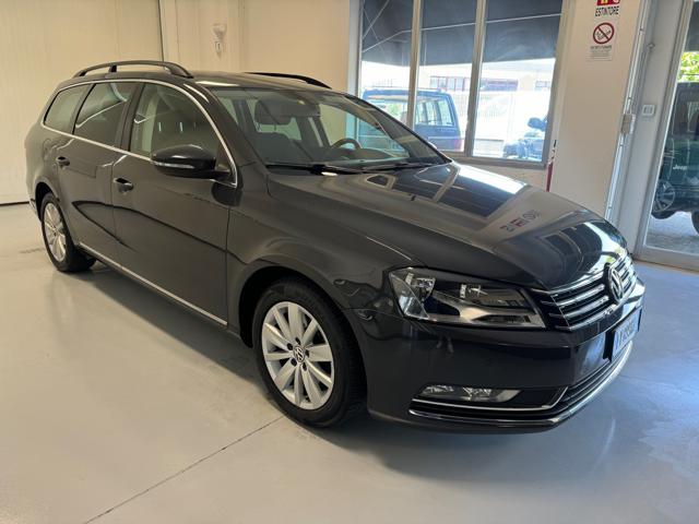 VOLKSWAGEN Passat usata, con Airbag laterali