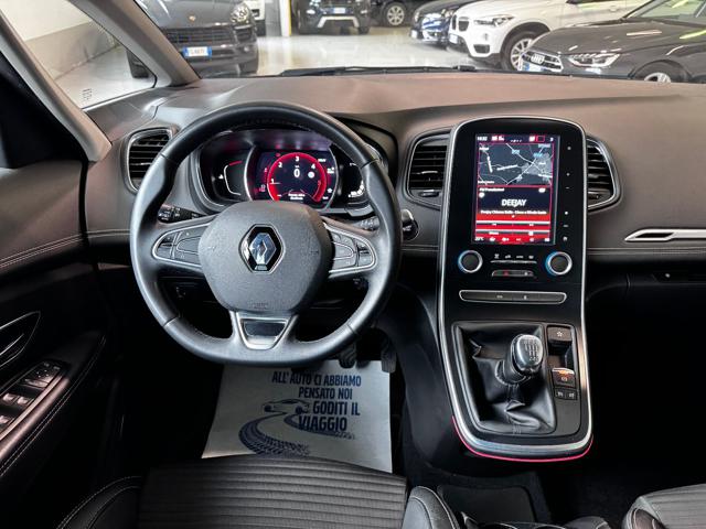 RENAULT Grand Scenic usata, con Cruise Control