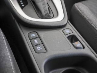 TOYOTA Yaris usata, con Specchietti laterali elettrici