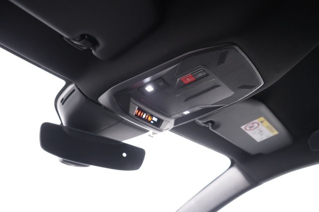 OPEL Astra usata, con Vetri oscurati