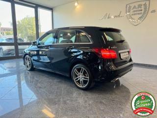 MERCEDES-BENZ B 180 usata, con Autoradio
