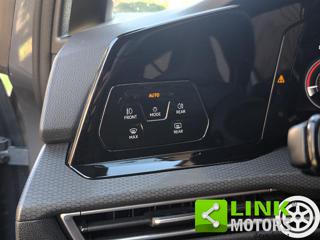 VOLKSWAGEN Golf GTI usata, con Sensori di parcheggio anteriori