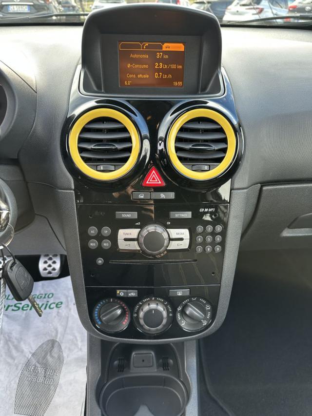 OPEL Corsa usata, con Chiusura centralizzata