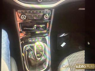 OPEL Astra usata, con Sedile posteriore sdoppiato