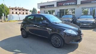 LANCIA Ypsilon usata, con Airbag
