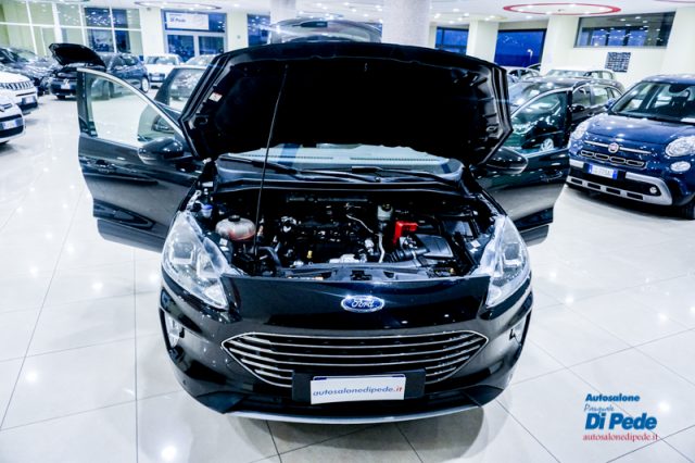 FORD Kuga usata, con Boardcomputer