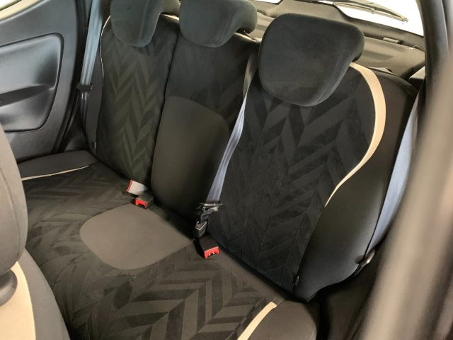 LANCIA Ypsilon usata, con Cronologia tagliandi