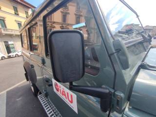 LAND ROVER Defender usata 22