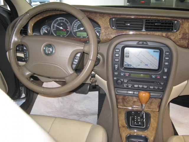 JAGUAR S-Type usata, con Autoradio