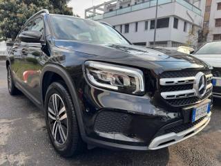 MERCEDES-BENZ GLB 180 usata, con Alzacristalli elettrici