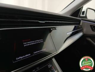 AUDI Q8 usata, con Autoradio digitale