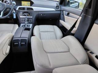 MERCEDES-BENZ C 220 usata, con Fari Xenon