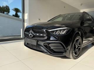 MERCEDES-BENZ GLA 200 usata, con Alzacristalli elettrici