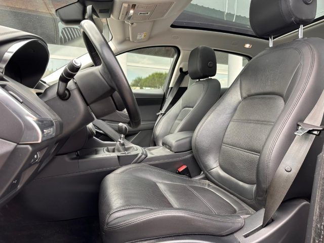 JAGUAR E-Pace usata, con Controllo automatico clima