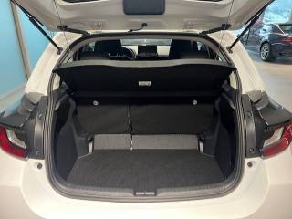 MAZDA 2 usata, con USB