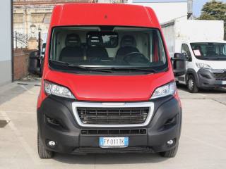 PEUGEOT Boxer usata, con Airbag