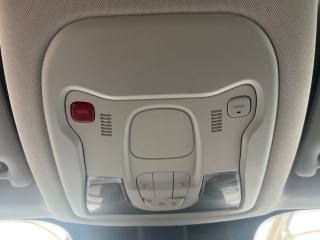 JEEP Renegade usata, con USB