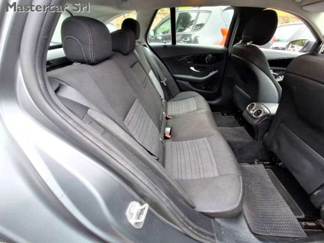 MERCEDES-BENZ C 200 usata, con Climatizzatore