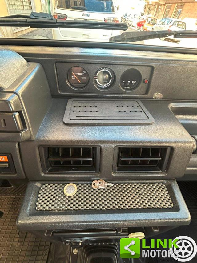 DAIHATSU Feroza usata 15