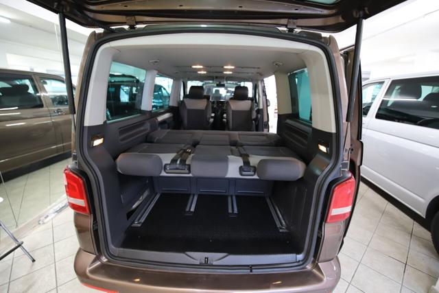 VOLKSWAGEN Multivan usata, con Airbag
