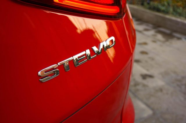 ALFA ROMEO Stelvio usata, con Airbag Passeggero