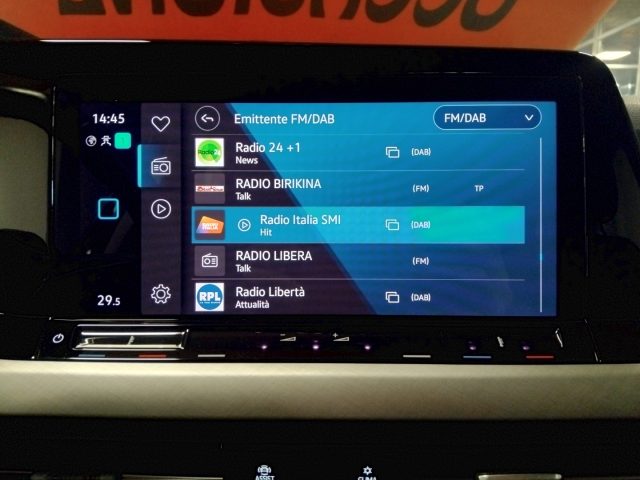 VOLKSWAGEN Golf usata, con Frenata d