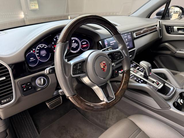 PORSCHE Cayenne usata, con Cerchi in lega