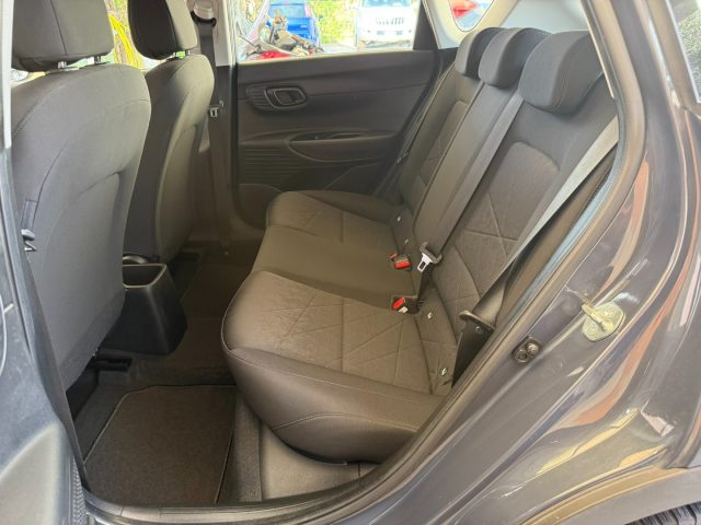 HYUNDAI Bayon usata, con USB