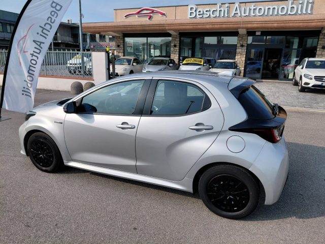 TOYOTA Yaris usata, con Sensore di luce