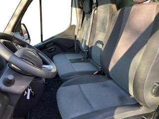 RENAULT Master usata, con Gancio traino