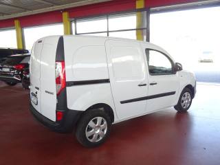 RENAULT Kangoo usata, con Autoradio