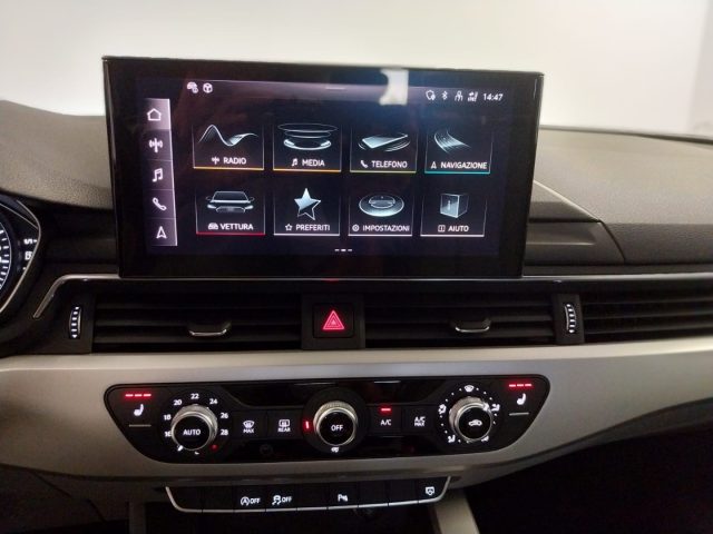 AUDI A4 usata, con USB