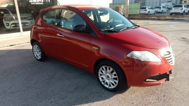 LANCIA Ypsilon usata, con Airbag