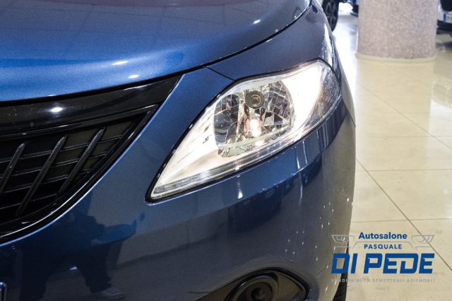 LANCIA Ypsilon usata, con Fendinebbia