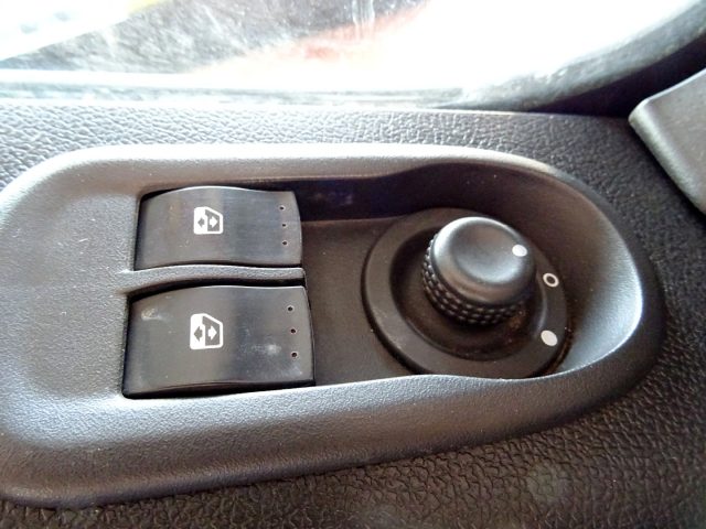 OPEL Movano usata, con ESP