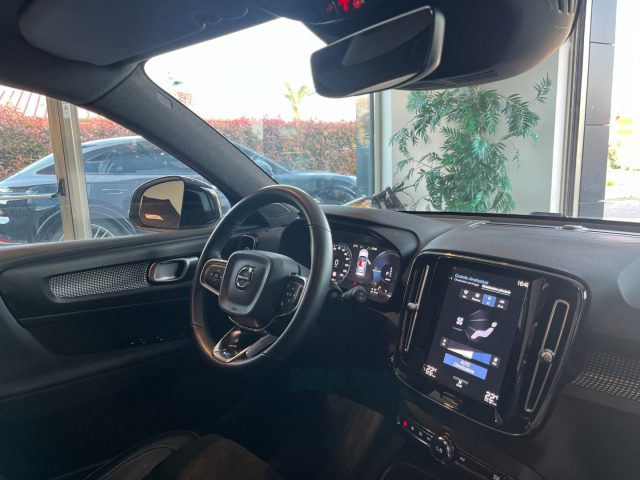 VOLVO XC40 usata, con Cronologia tagliandi