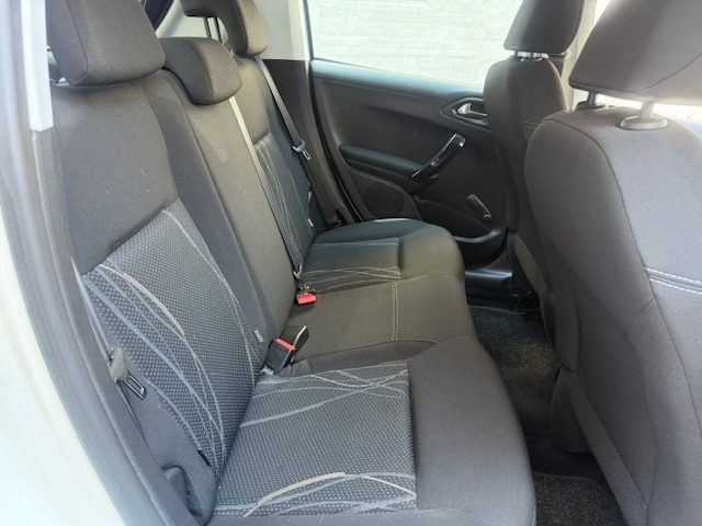 PEUGEOT 208 usata, con Climatizzatore