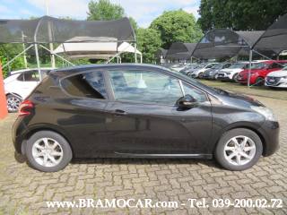 PEUGEOT 208 usata, con Alzacristalli elettrici