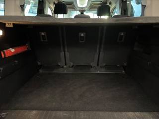 OPEL Combo Life usata, con Controllo automatico clima