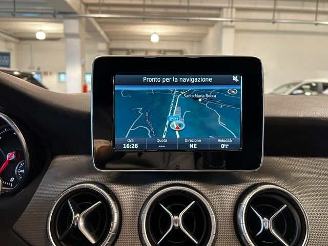 MERCEDES-BENZ CLA 200 usata, con Cruise Control