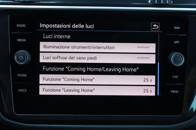 VOLKSWAGEN Tiguan usata, con Autoradio digitale