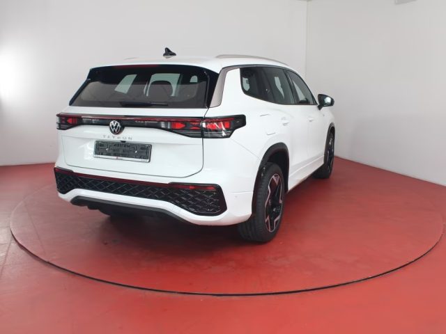 VOLKSWAGEN Tayron usata, con Airbag