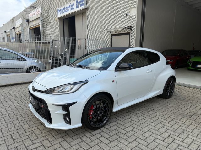 TOYOTA Yaris usata, con Airbag laterali
