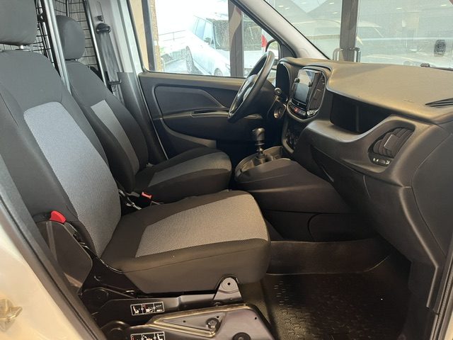 FIAT Doblo usata 14