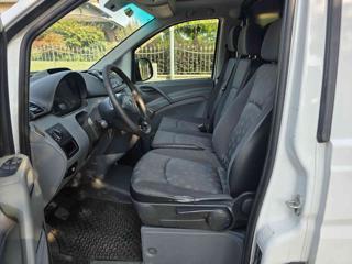 MERCEDES-BENZ Vito usata 12