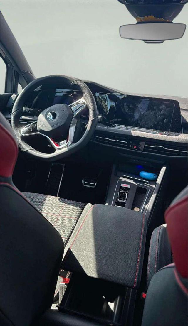 VOLKSWAGEN Golf usata, con Climatizzatore