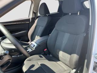 HYUNDAI Tucson usata 8