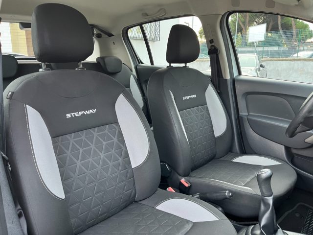 DACIA Sandero usata, con Controllo trazione