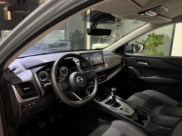 NISSAN Qashqai usata, con Lettore CD